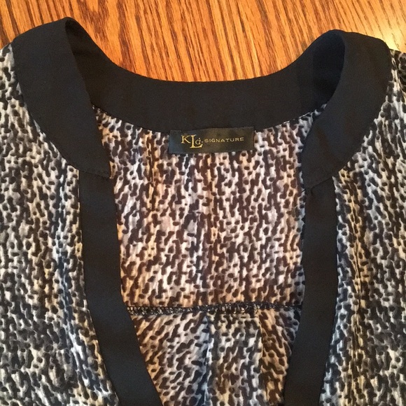 Sheer black, gray and ivory top - Picture 5 of 6